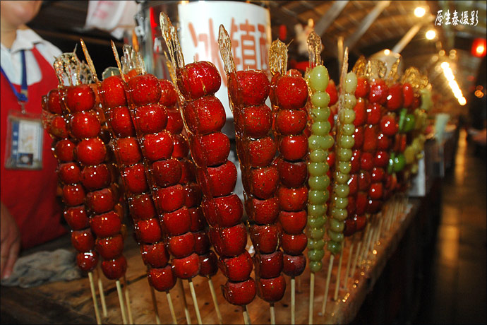 Delicacies at Beijing night markets